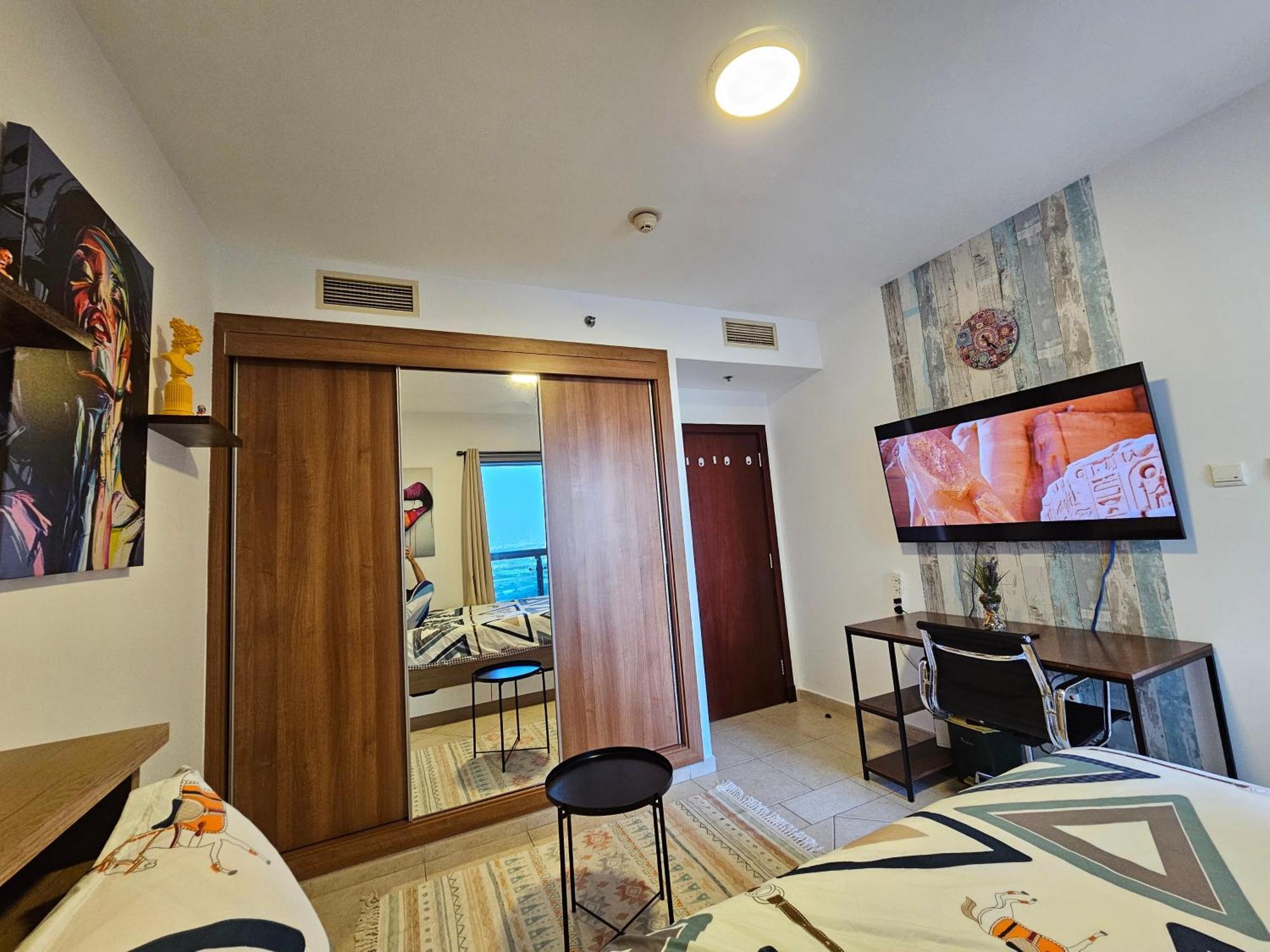 Super Host At Highest Residential Tower In The World, Private Rooms In A Shared Apartment Dubaj Szoba fotó