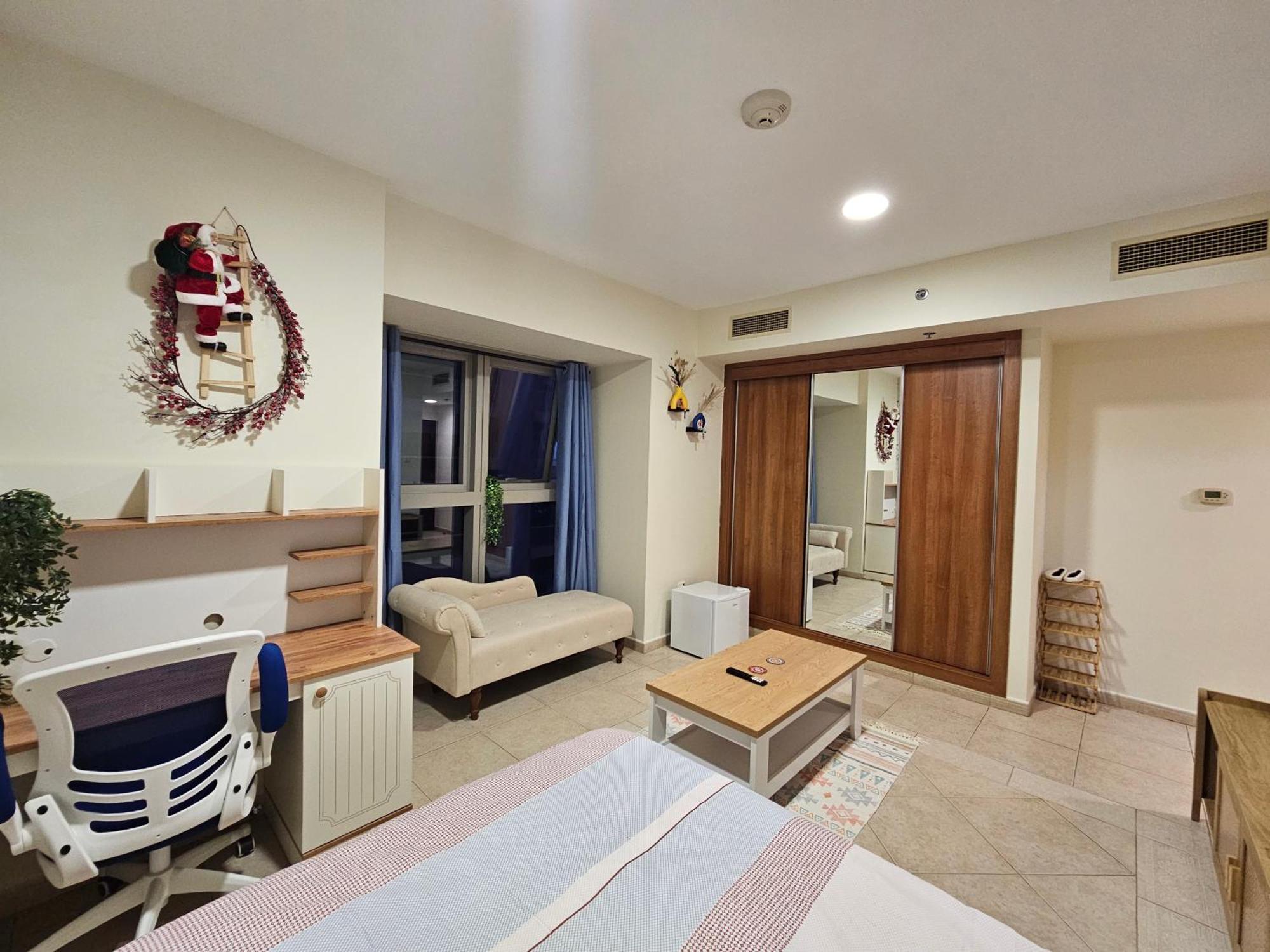 Super Host At Highest Residential Tower In The World, Private Rooms In A Shared Apartment Dubaj Kültér fotó